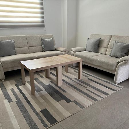 Appartement Bes,, F2 Renove Confort Avec Entree Independante Wittenheim Kültér fotó