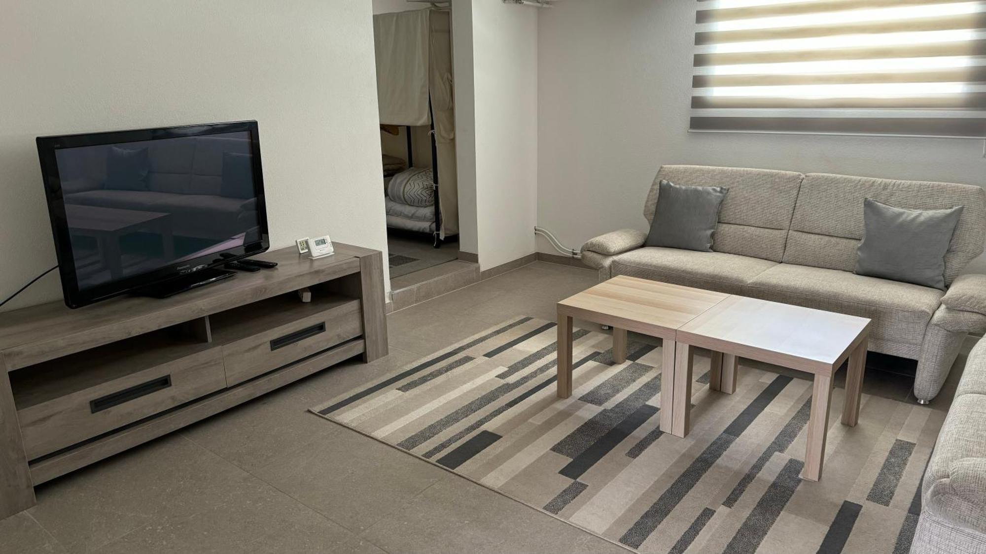 Appartement Bes,, F2 Renove Confort Avec Entree Independante Wittenheim Kültér fotó